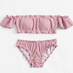 SALE!!! NWT Summer 2019 Off-the-Shoulder Bikini